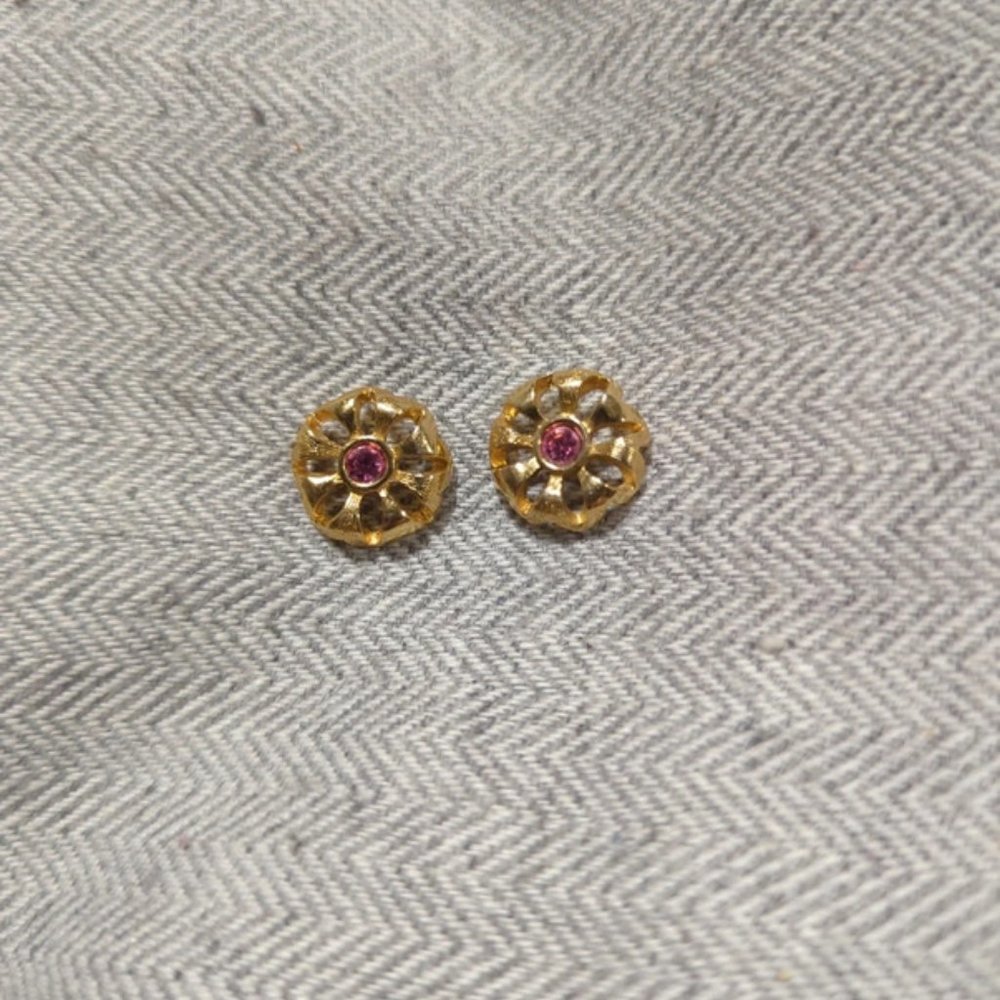 Avon Vintage pink and goldtoned pierced fashion earrings